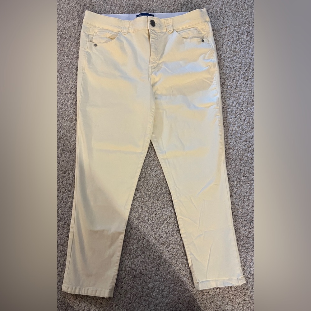 EUC-Women’s Democracy 
Ab-Solution Pants, yellow
Size 16